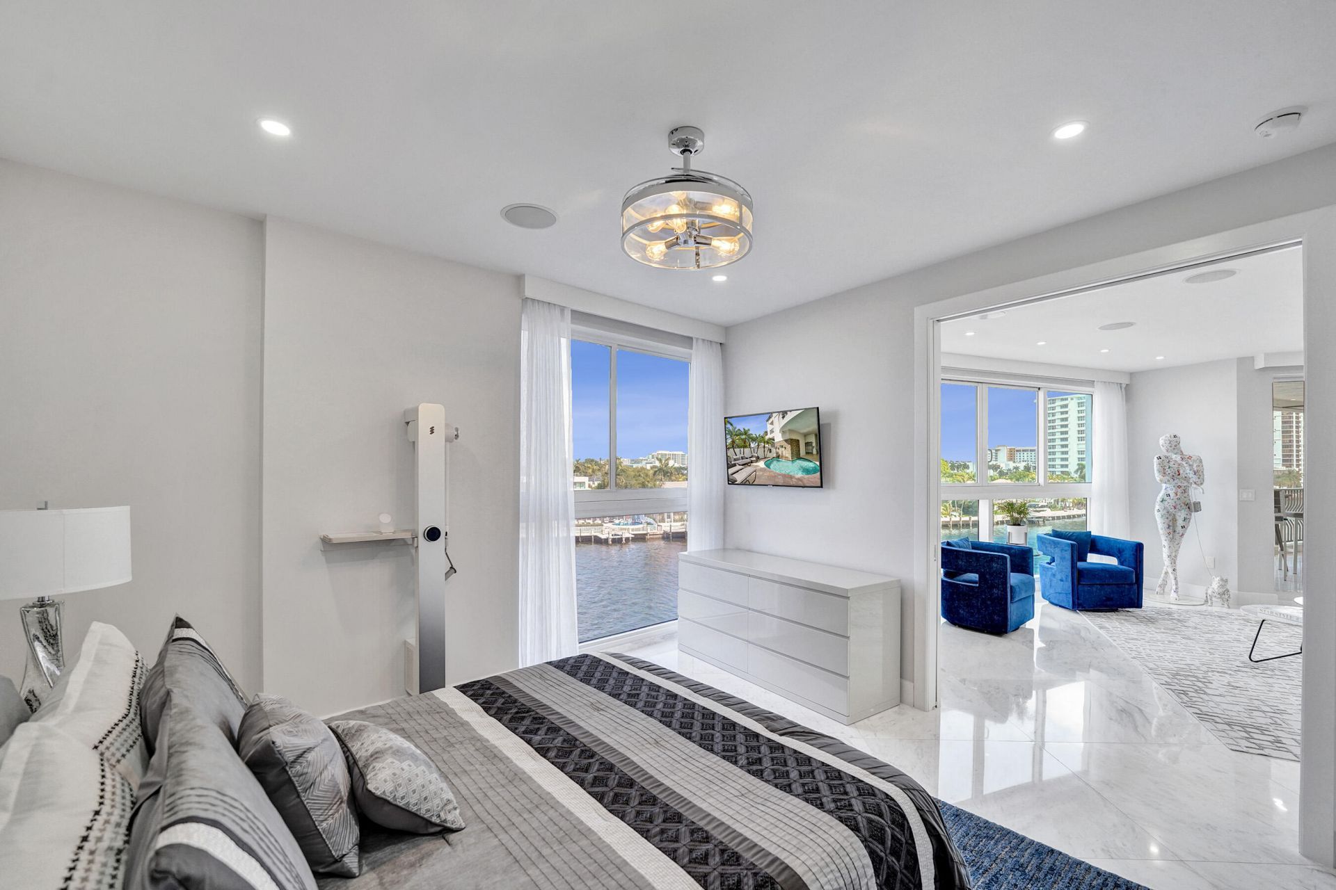 615 Bayshore Drive, Unit 402, Fort Lauderdale, FL 33304 Photo