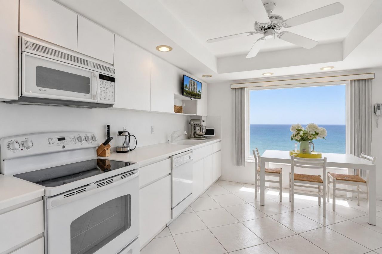 600 S Ocean Boulevard, Unit 6010, Boca Raton, FL 33432 Photo