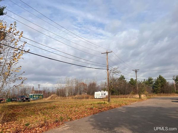 TBD Oak Street, Negaunee, MI 49866