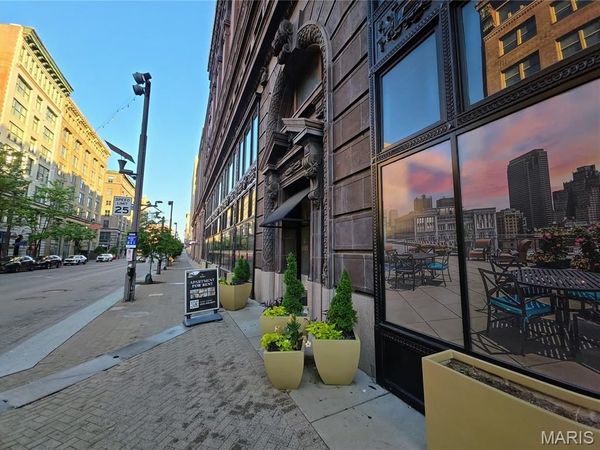 1209 Washington Avenue , St Louis, MO 63103