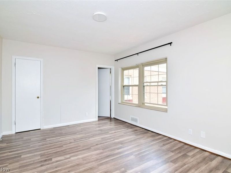 15825 Van Aken Boulevard, Unit 304W, Shaker Heights, OH 44120 Photo 17