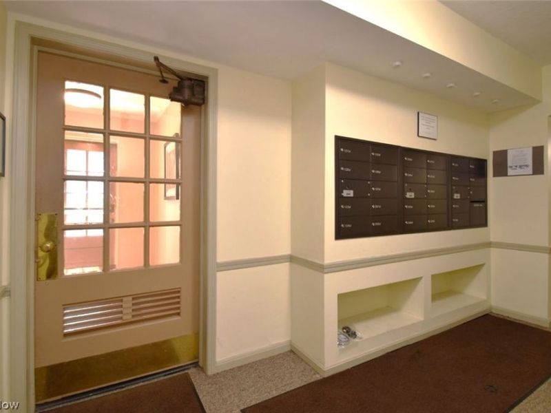 15825 Van Aken Boulevard, Unit 304W, Shaker Heights, OH 44120 Photo 21
