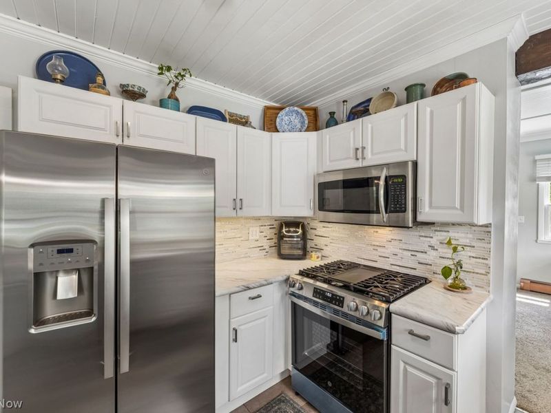 3857 Dover Center Road, North Olmsted, OH 44070 Photo 15