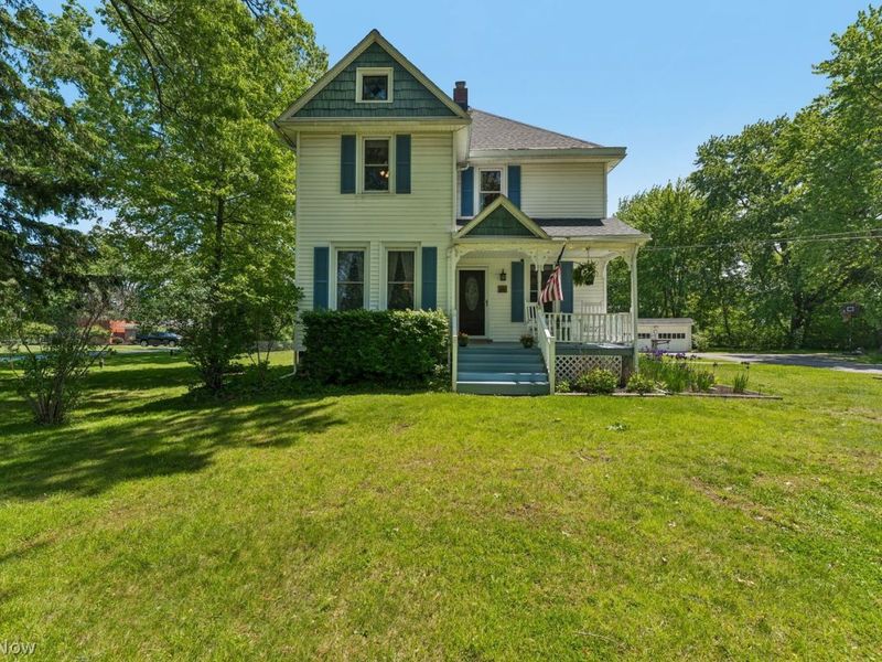 3857 Dover Center Road, North Olmsted, OH 44070 Photo 2