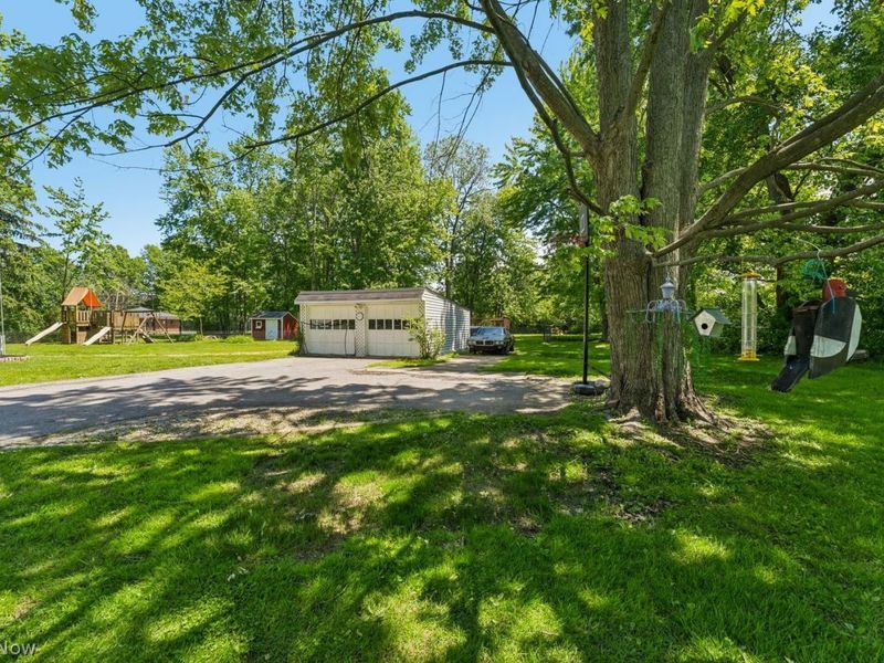 3857 Dover Center Road, North Olmsted, OH 44070 Photo 47