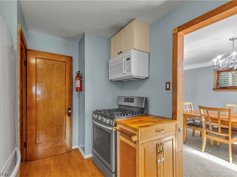 3807 W 133rd Street , Cleveland, OH 44111 Photo 10