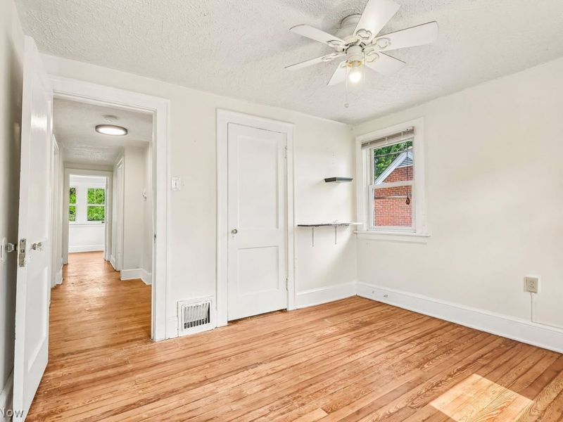 888 Greenwood Avenue, Akron, OH 44320 Photo 21