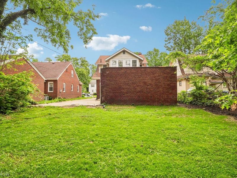 888 Greenwood Avenue, Akron, OH 44320 Photo 36