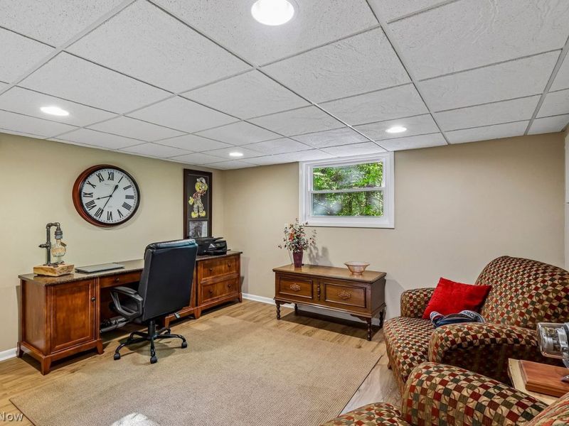 8628 Cedar Road, Chesterland, OH 44026 Photo 21