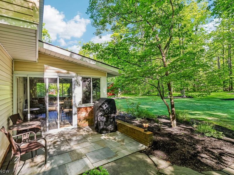 8628 Cedar Road, Chesterland, OH 44026 Photo 36