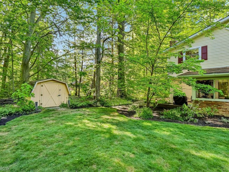 8628 Cedar Road, Chesterland, OH 44026 Photo 39