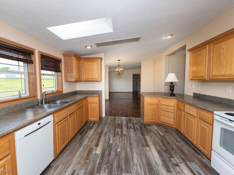 750 Lawnview Boulevard , Chardon, OH 44024 Photo 17