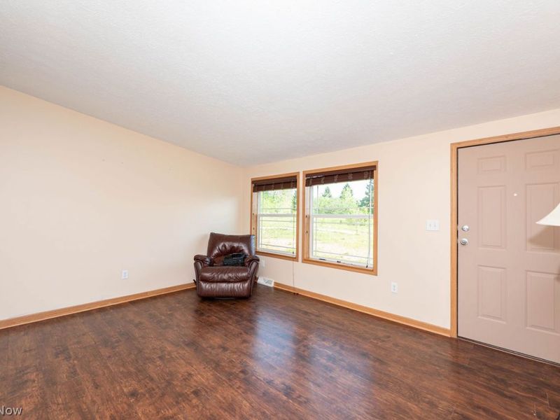750 Lawnview Boulevard , Chardon, OH 44024 Photo 4