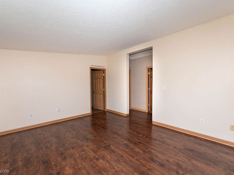 750 Lawnview Boulevard , Chardon, OH 44024 Photo 8
