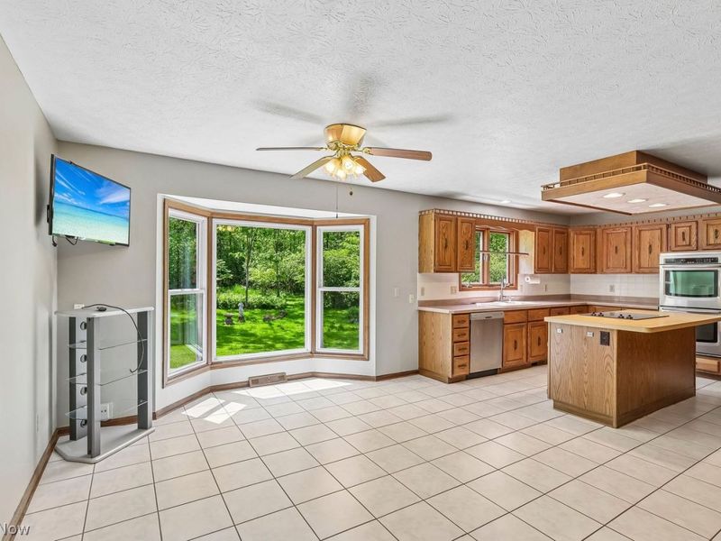 7900 Gatewood Oval, Gates Mills, OH 44040 Photo 10