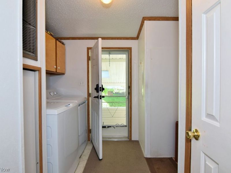 222 Troy Oaks Drive, Hiram, OH 44234 Photo 4