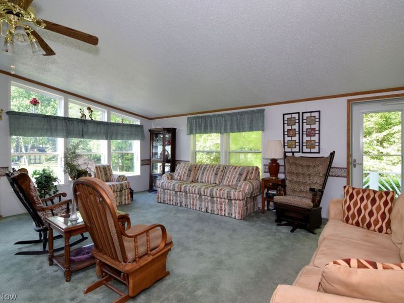 222 Troy Oaks Drive, Hiram, OH 44234 Photo 6