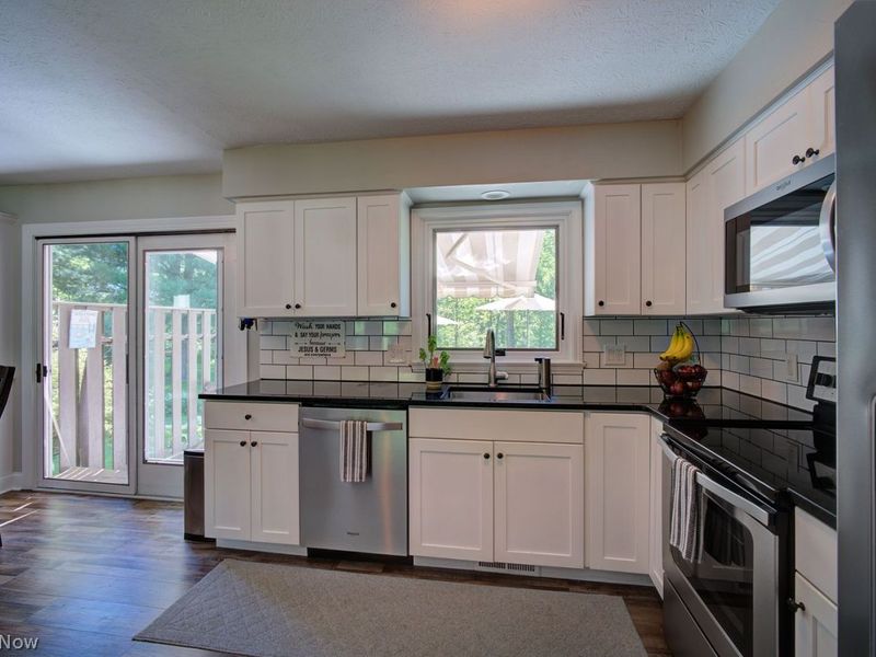 6997 Longview Drive , Solon, OH 44139 Photo 7