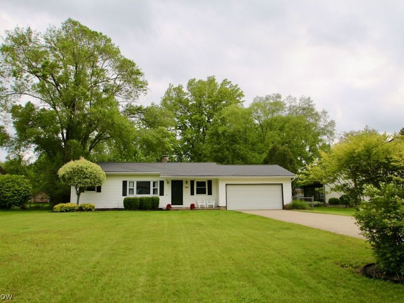 7301 Welland Drive, Mentor, OH 44060 Photo 2