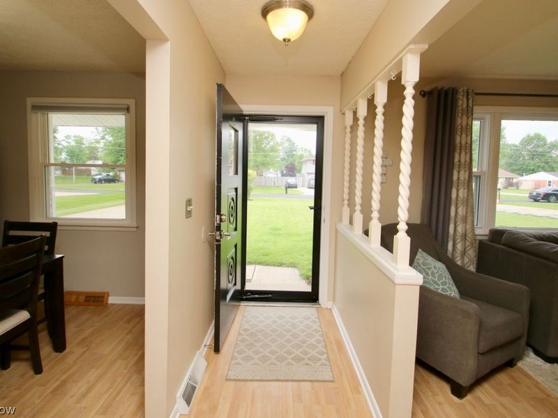 7301 Welland Drive, Mentor, OH 44060 Photo 4