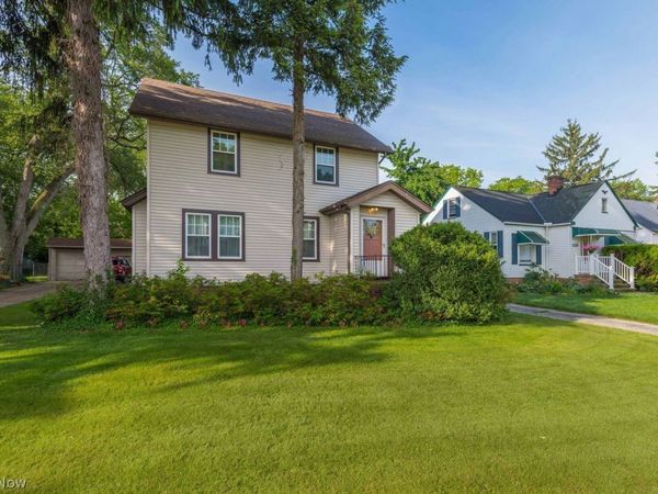 17311 Westdale Avenue , Cleveland, OH 44135