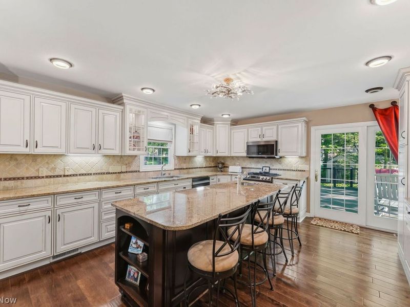 10655 Partridge Trail, Brecksville, OH 44141 Photo 8