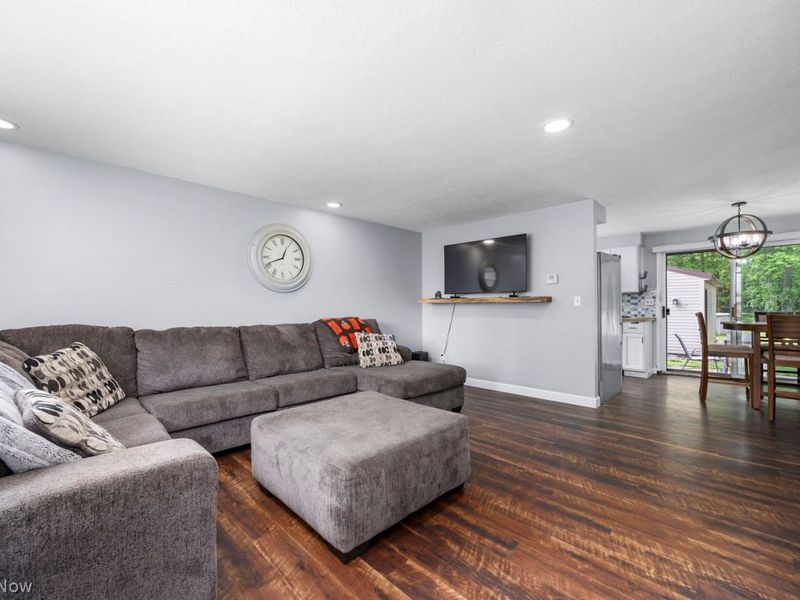5654 Olive Avenue, North Ridgeville, OH 44039 Photo 10