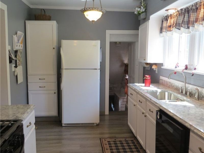 205 E. Main St. , South Amherst, OH 44001 Photo 18