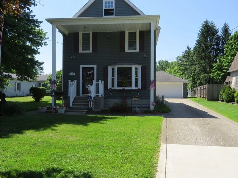 205 E. Main St. , South Amherst, OH 44001 Photo 2