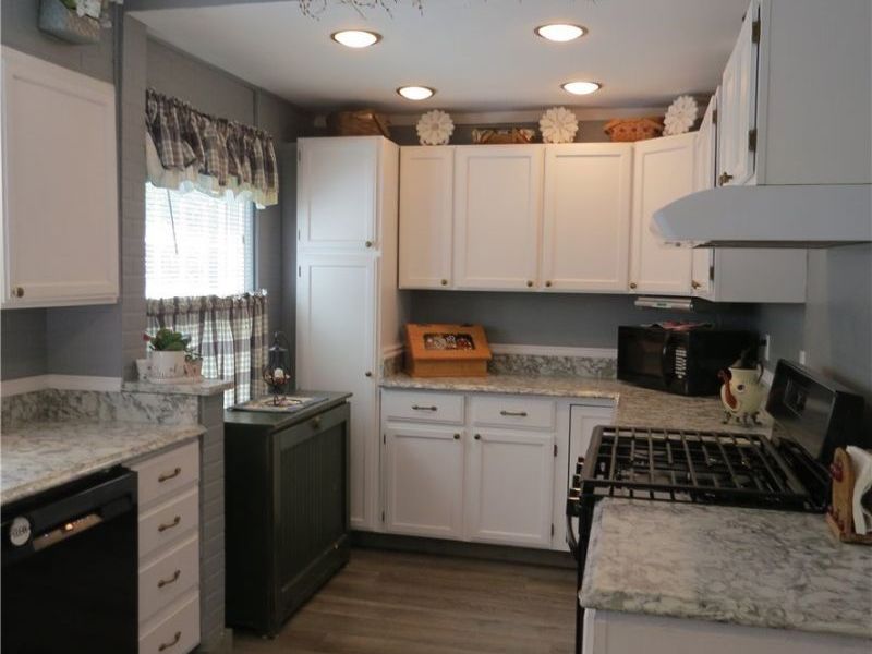 205 E. Main St. , South Amherst, OH 44001 Photo 26