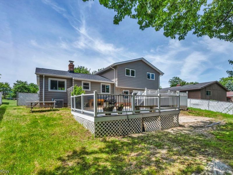 13988 Bennington Boulevard, Middleburg Heights, OH 44130 Photo 35