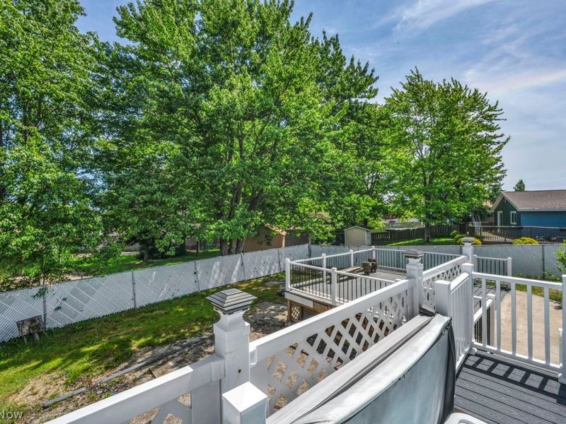 13988 Bennington Boulevard, Middleburg Heights, OH 44130 Photo 36