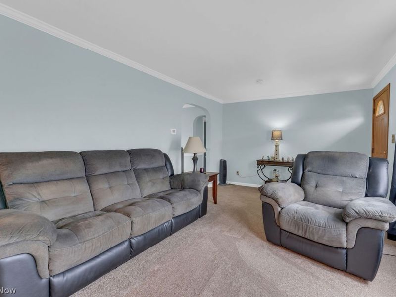 704 Olnhausen Street, East Liverpool, OH 43920 Photo 12