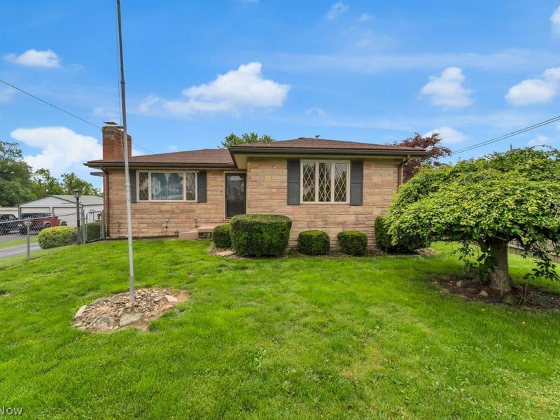 704 Olnhausen Street, East Liverpool, OH 43920 Photo 2