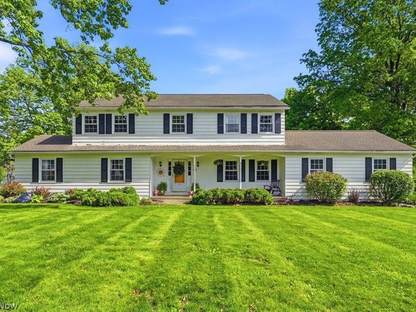 149 Colony Drive , Hudson, OH 44236