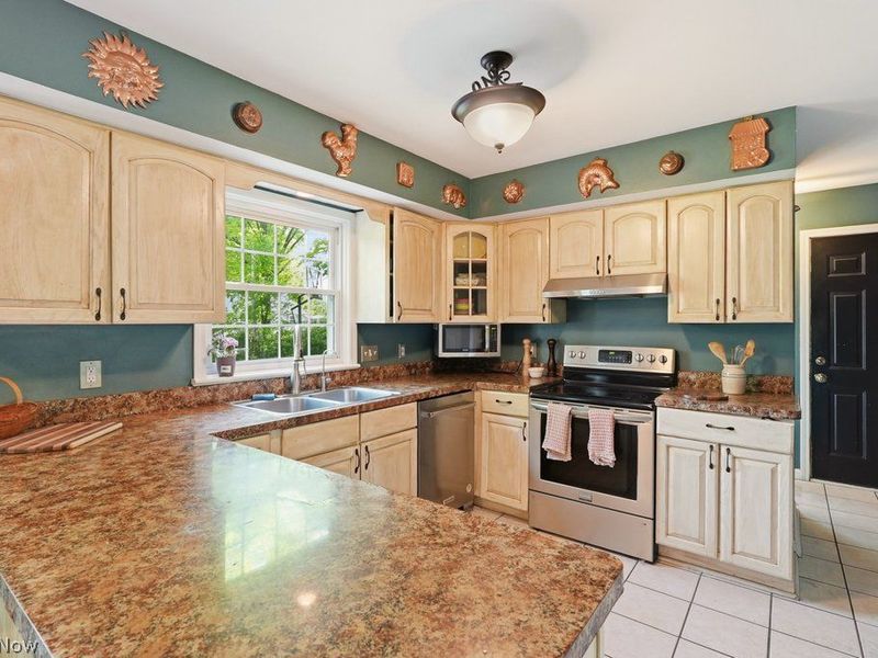 149 Colony Drive , Hudson, OH 44236 Photo 7
