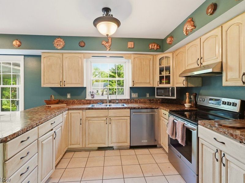 149 Colony Drive , Hudson, OH 44236 Photo 8