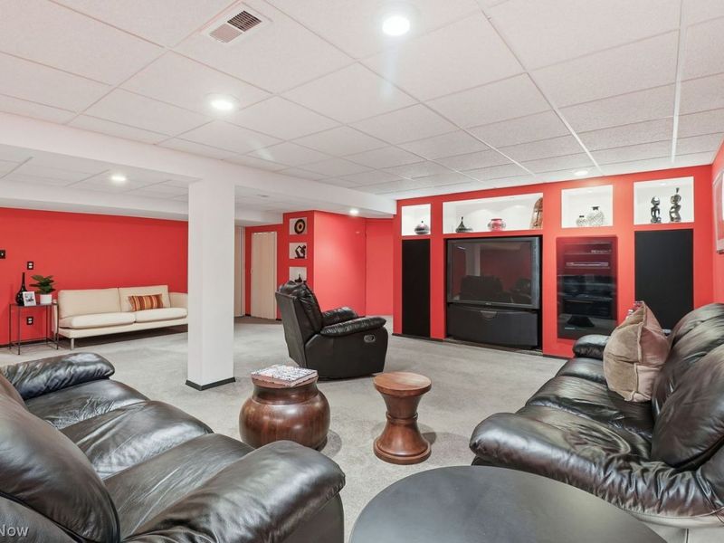 480 Dover Center Rd , Bay Village, OH 44140 Photo 35