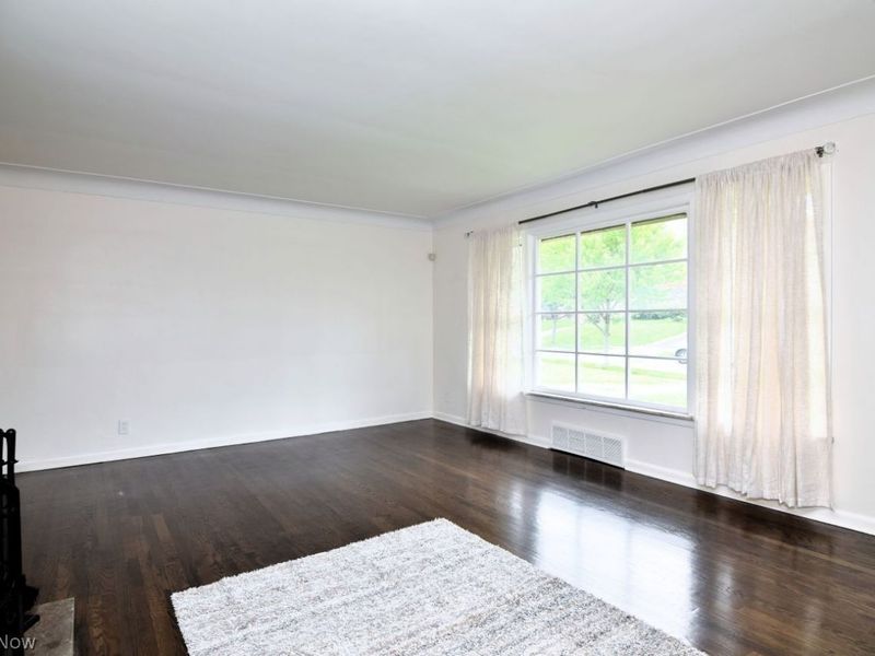 3654 Winchell Road , Shaker Heights, OH 44122 Photo 6