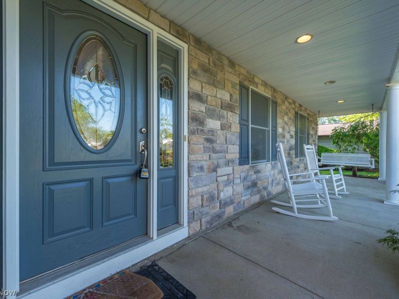 16221 Windsor Drive, Strongsville, OH 44136 Photo 2