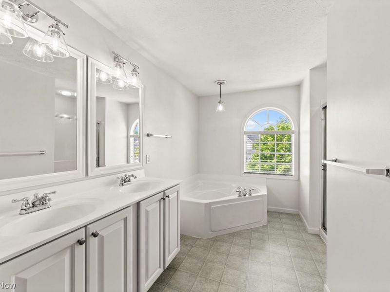 39165 Woodland Trail, Avon, OH 44011 Photo 22