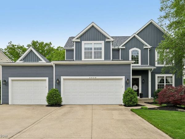 4038 Turnberry Drive, Medina, OH 44256