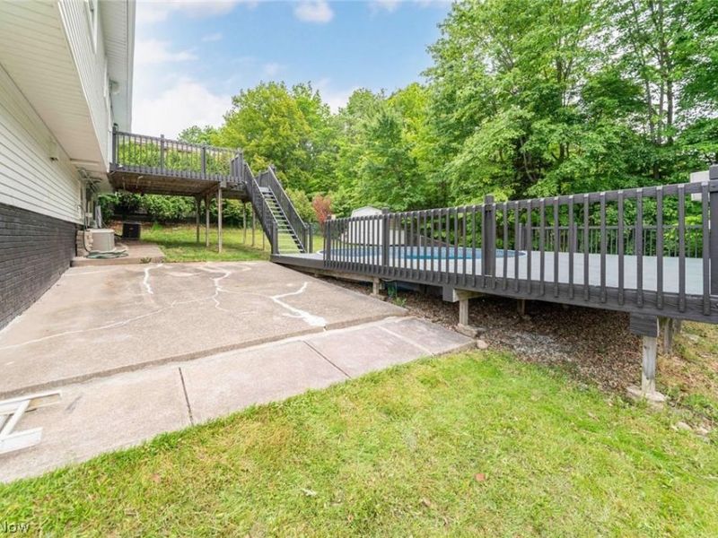 9917 Vienna Drive , Parma, OH 44130 Photo 23