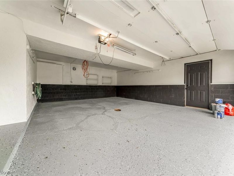 9917 Vienna Drive , Parma, OH 44130 Photo 25
