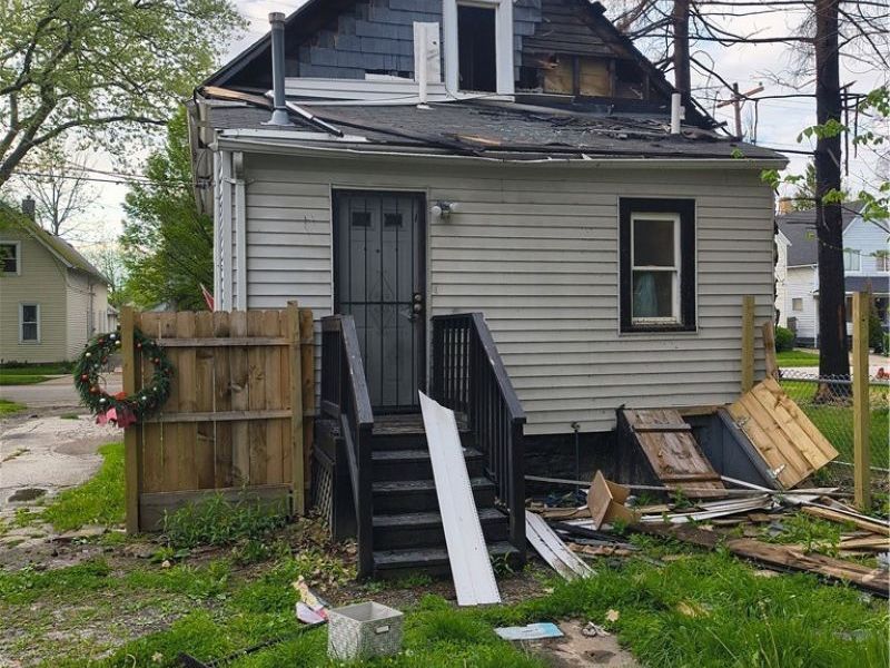 5910 Cable Avenue , Cleveland, OH 44127 Photo 4