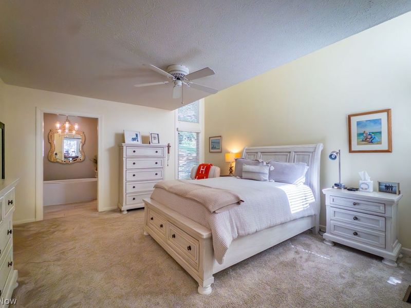 3592 Sparrow Pond Circle , Akron, OH 44333 Photo 8