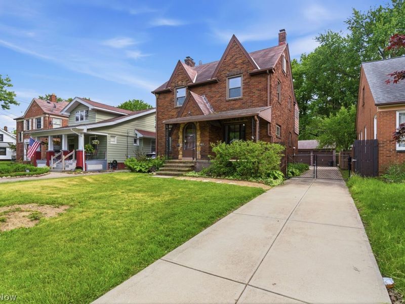 16111 Chatfield Avenue, Cleveland, OH 44111 Photo 2