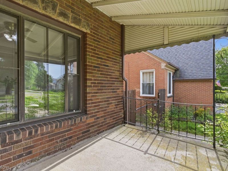 16111 Chatfield Avenue, Cleveland, OH 44111 Photo 4