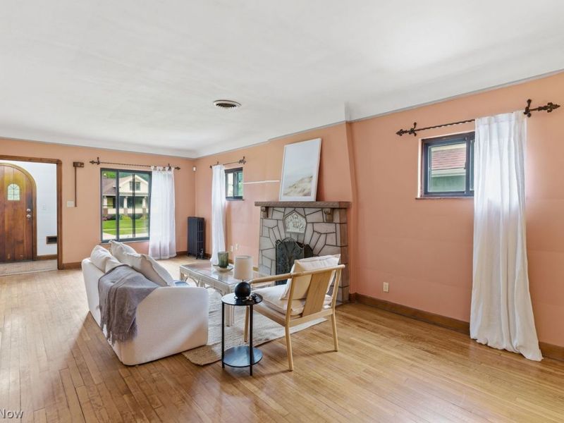 16111 Chatfield Avenue, Cleveland, OH 44111 Photo 7
