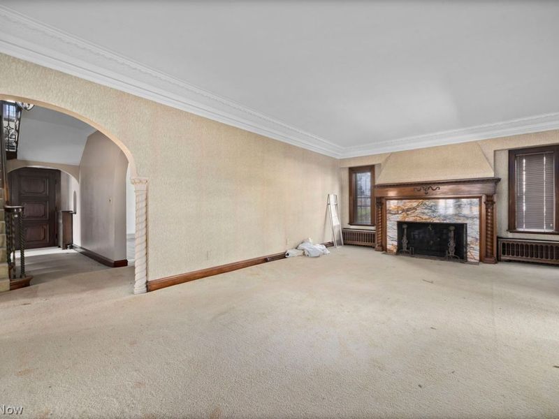 1021 Park Avenue, Elyria, OH 44035 Photo 3